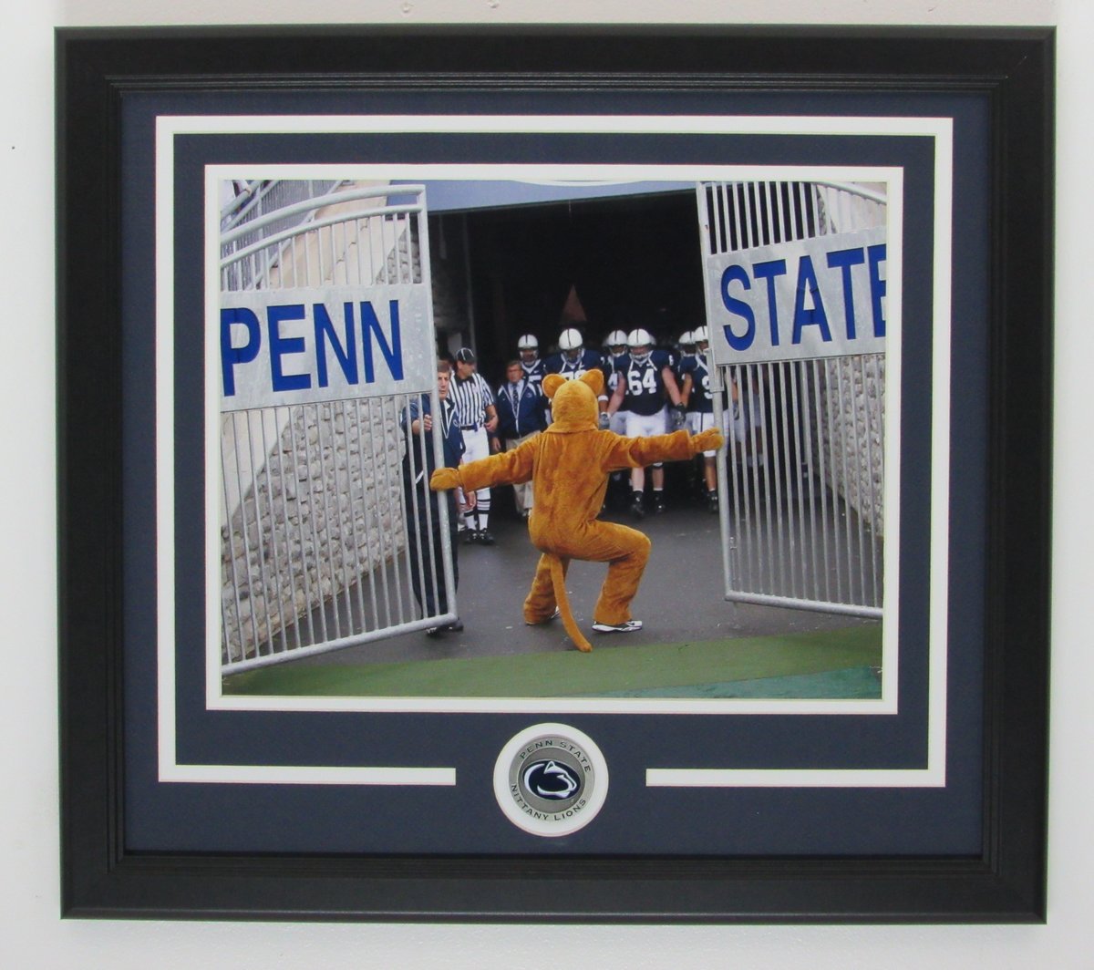 Penn State Nittany Lion "At the Gate" 11X14 Photo